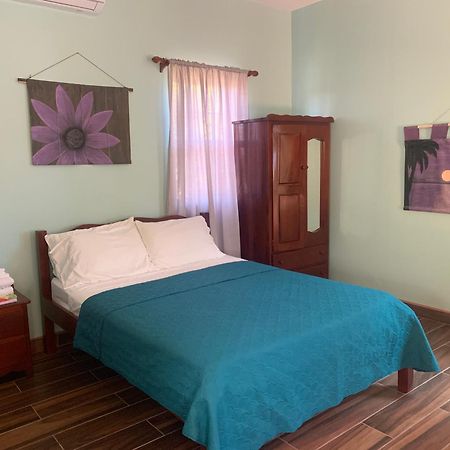 Lily Pad II Hotell Caye Caulker Eksteriør bilde